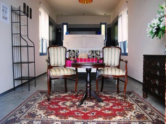 Serenity Boutique Hotel - Photo2