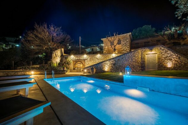 Siora Tanto Rustic Villa - Photo2