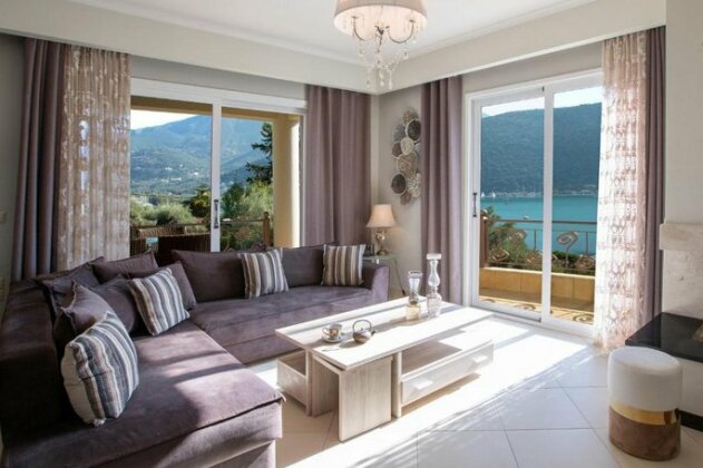 Thea Family Apartment 2 - Photo3