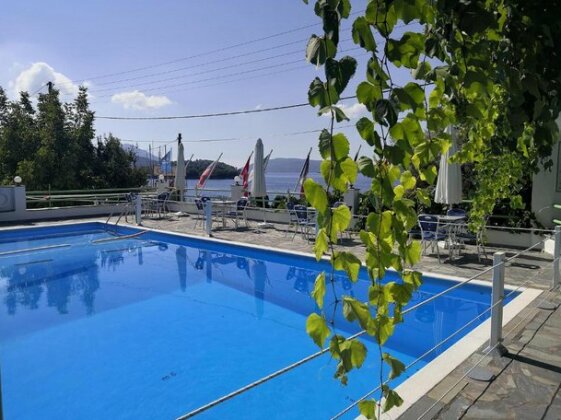 Tropicana Inn Perigiali - Photo2