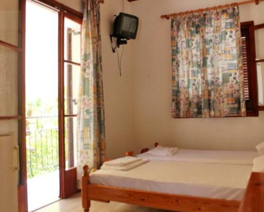 Vasiliki Wave Studios - Photo4