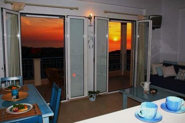 Villa Elenia - Photo3