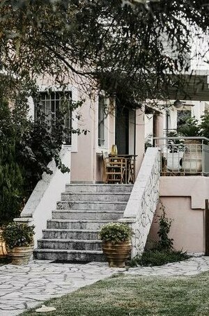 Villa Rosebud