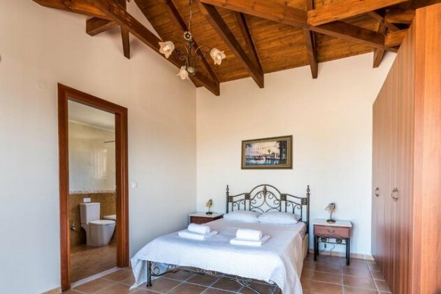Villa Thalea - Photo3