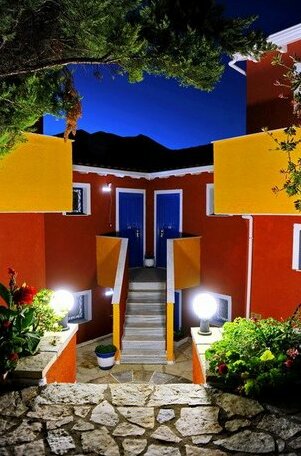 Vliho Bay Hotel - Photo2