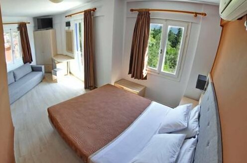 Vliho Bay Hotel - Photo5