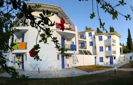 Vliho Bay Hotel