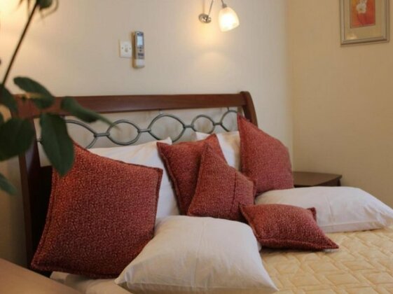 Xenia Apartments - Photo4