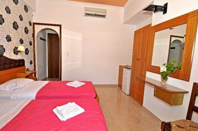 Yannis Aparthotel - Photo2