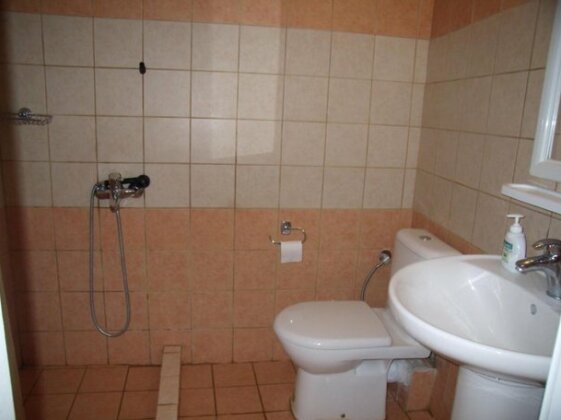 Zephyros Rooms And Apartments - Photo2