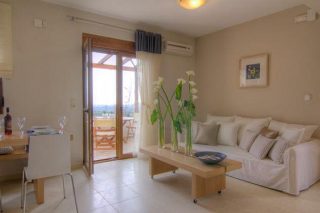 Gasparakis Bungalows & Villas - Photo4