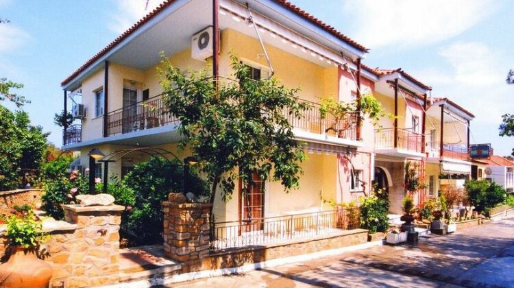 Afrodite Hotel Apartments - Photo2