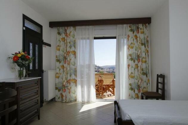 Amygdalies Apartments - Photo5