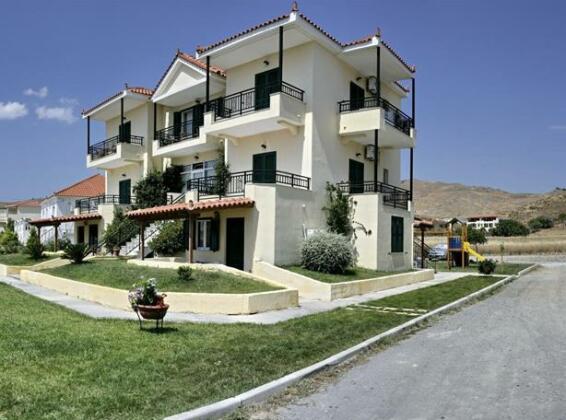 Aristi Studios Apartments - Photo5