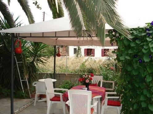 Avra Rooms - Photo3