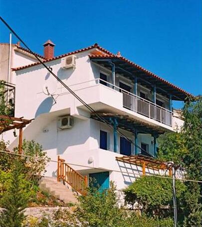 Efterpi - Photo3
