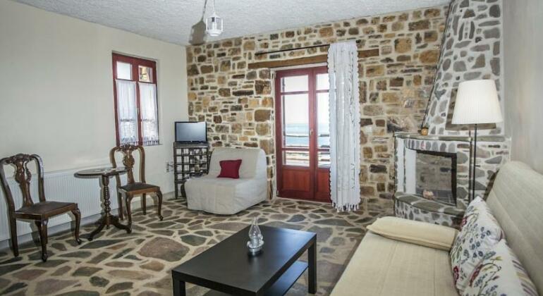 Ethaleia Hotel - Photo3