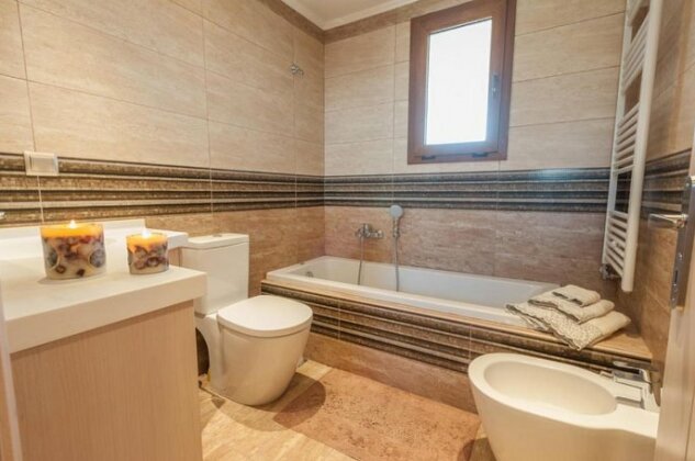 Evgatis Beach Stone Villas - Photo3