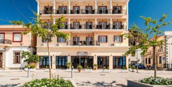 Gorgeous Studio With Balcony And Sea View