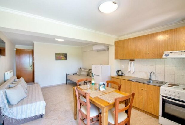 Pan-Dora Apartments - Photo3