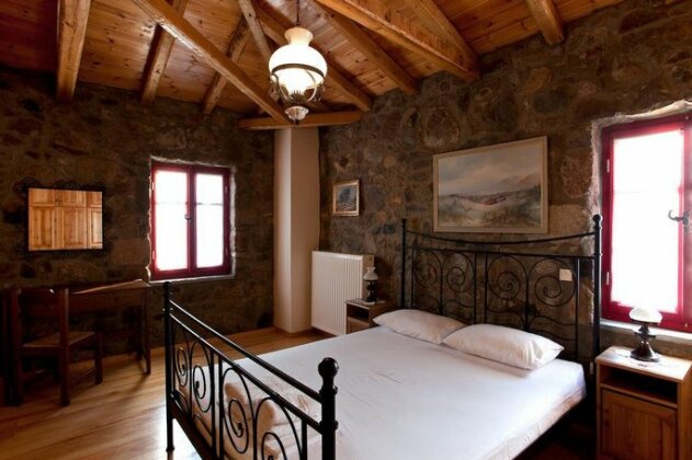 Stone Houses Lemnos - Photo5