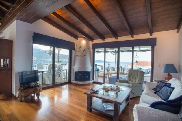 Floating Villa near Astros Peloponnese - Photo4