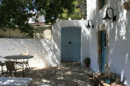 Charming Leros Hideaway Serenity & Privacy