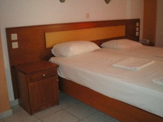 Apollon Lesbos - Photo3