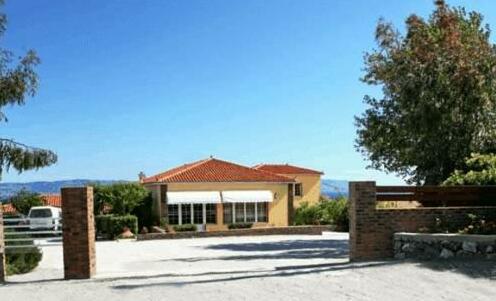 Belvedere Aeolis Hotel - Photo2