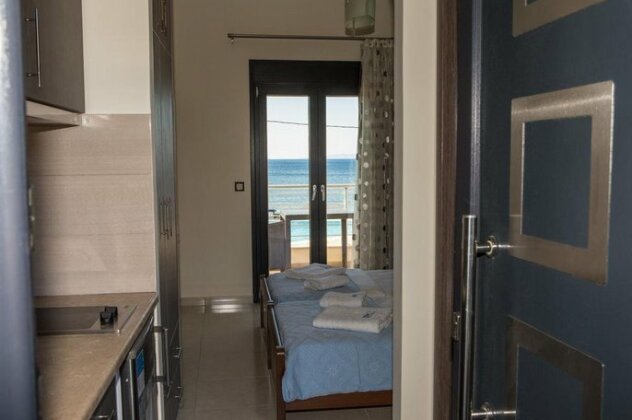 Blue Waves Resort Lesbos - Photo4