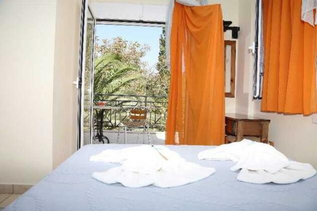 Coral Hotel Agios Isidoros - Photo3