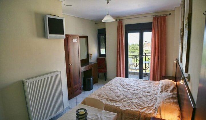 Gera Bay Studios and Apartments - Photo5