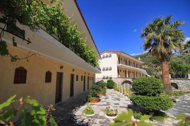 Mytilana Village Hotel - Photo2