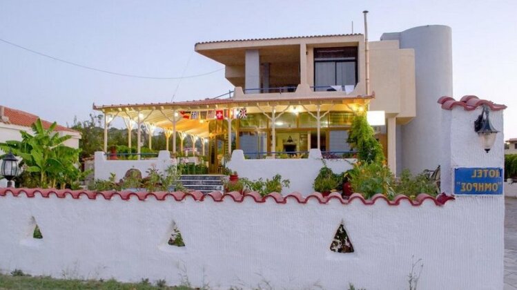 Omiros Hotel