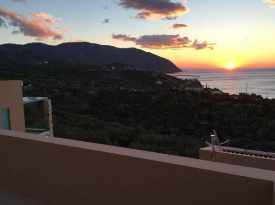 Ouzo Villas 1 - Photo5