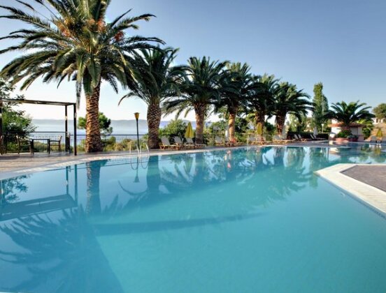 Sunrise Resort Hotel - Photo2
