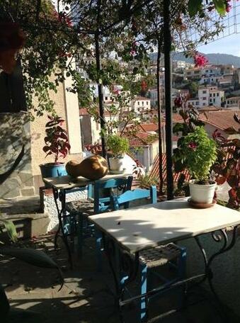 Traditional Guesthouse Leda - Photo2