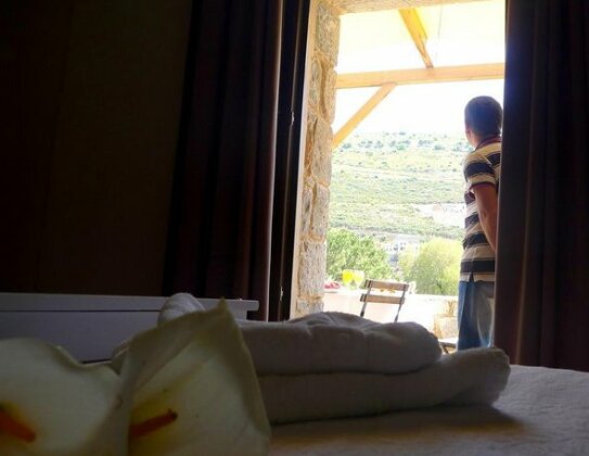 Kourmas Rooms - Photo3