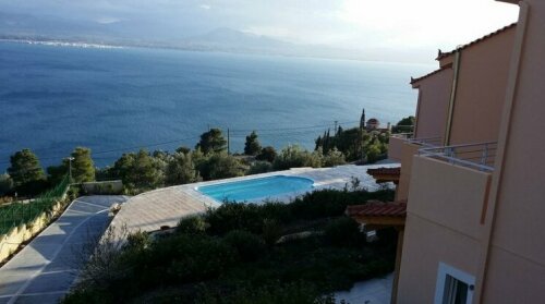 Aegean View Villa Loutraki