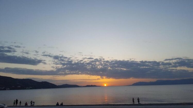 Villa Loutraki Sunset - Photo2