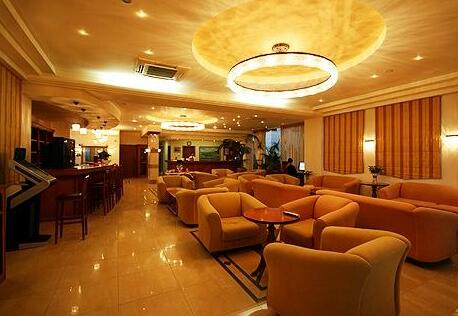 Castro Beach Hotel - Photo4