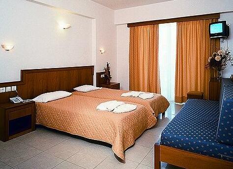 Castro Beach Hotel - Photo5