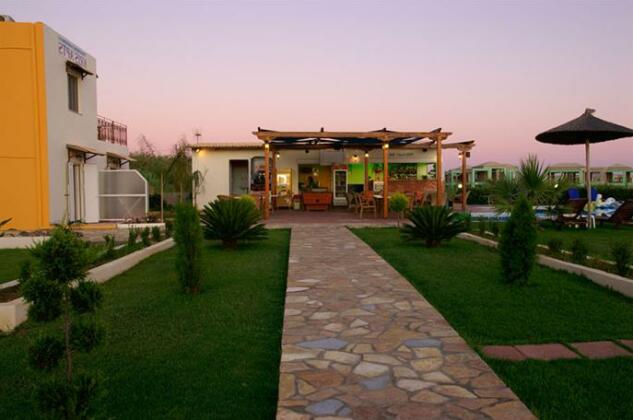 Kris Apartments - Photo3