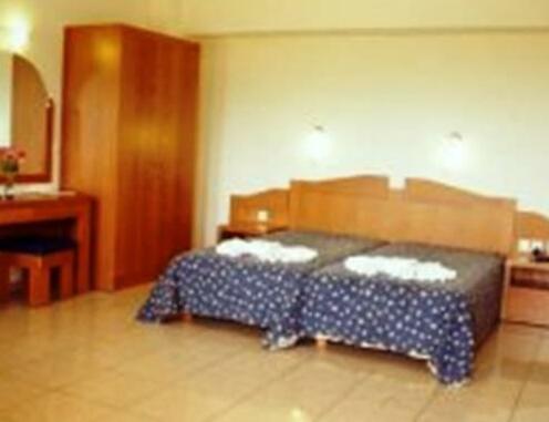 Maleme Mare - Photo2