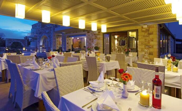 Mistral Hotel - Photo5