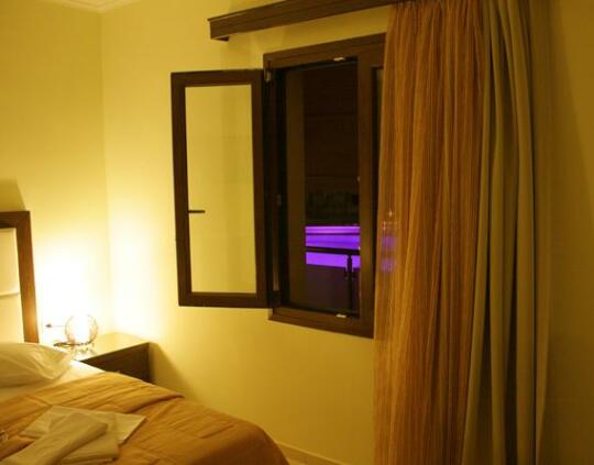 Olga Suites - Photo3