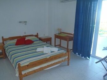 SeaShell Apartments - Photo4