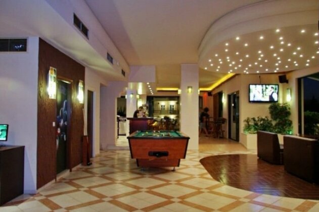 Cosmopolit Apartments - Photo3