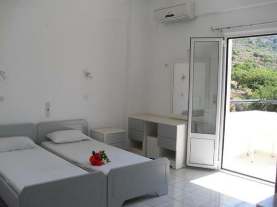 Iraklis Apts - Photo3