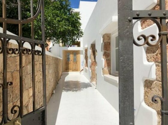 Kostis Parthenis Residence - Photo3